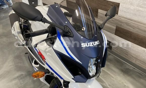 Buy Used Suzuki GSX–R White Bike in Muranga in Central Buy Used Suzuki GSX–R White Bike in Muranga in Central
