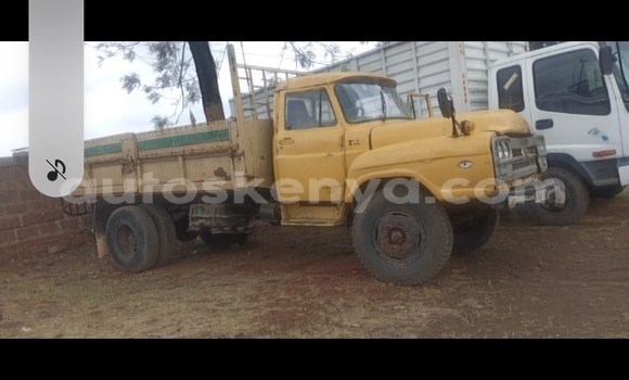 Oofamaa Isuzu FTR 850 Beige Netiree iti Nairobi keessatti Nairobi keessatti Oofamaa Isuzu FTR 850 Beige Netiree iti Nairobi keessatti Nairobi keessatti