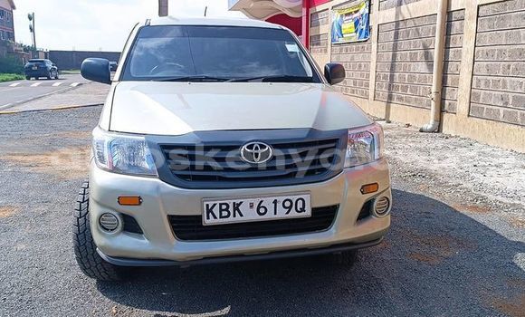 Buy Used Toyota Hilux Silver Car in Nairobi in Nairobi Buy Used Toyota Hilux Silver Car in Nairobi in Nairobi