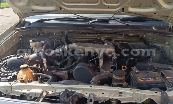 Buy Used Toyota Hilux Silver Car in Nairobi in Nairobi Buy Used Toyota Hilux Silver Car in Nairobi in Nairobi