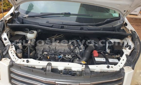 Buy Used Toyota Noah White Car in Nairobi in Nairobi Buy Used Toyota Noah White Car in Nairobi in Nairobi