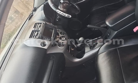 Buy Used Toyota RAV4 White Car in Nairobi in Nairobi Buy Used Toyota RAV4 White Car in Nairobi in Nairobi