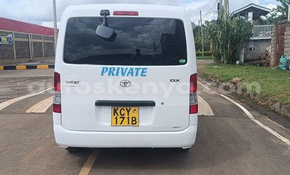 Buy Used Toyota Town Ace White Car in Nairobi in Nairobi Buy Used Toyota Town Ace White Car in Nairobi in Nairobi