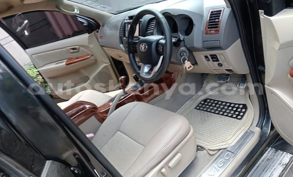 Buy Used Toyota Hilux Black Car in Nairobi in Nairobi Buy Used Toyota Hilux Black Car in Nairobi in Nairobi