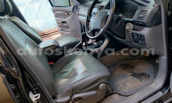 Oofamaa Toyota Land Cruiser Prado Black Makiinaa iti Nairobi keessatti Nairobi keessatti Oofamaa Toyota Land Cruiser Prado Black Makiinaa iti Nairobi keessatti Nairobi keessatti