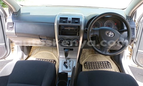 Oofamaa Toyota Fielder Silver Makiinaa iti Nairobi keessatti Nairobi keessatti Oofamaa Toyota Fielder Silver Makiinaa iti Nairobi keessatti Nairobi keessatti