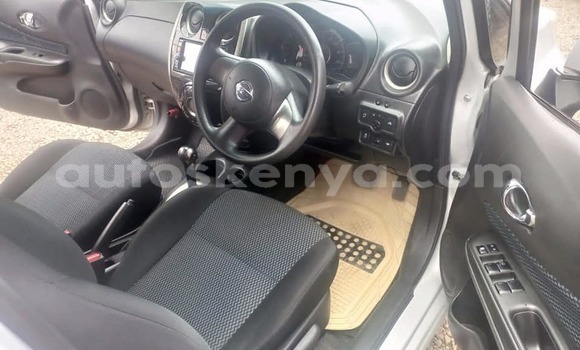 Oofamaa Nissan Note Silver Makiinaa iti Nairobi keessatti Nairobi keessatti Oofamaa Nissan Note Silver Makiinaa iti Nairobi keessatti Nairobi keessatti