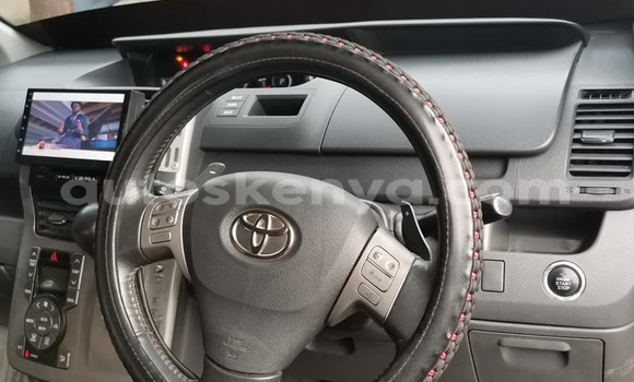 Oofamaa Toyota Voxy Blue Makiinaa iti Nairobi keessatti Nairobi keessatti Oofamaa Toyota Voxy Blue Makiinaa iti Nairobi keessatti Nairobi keessatti