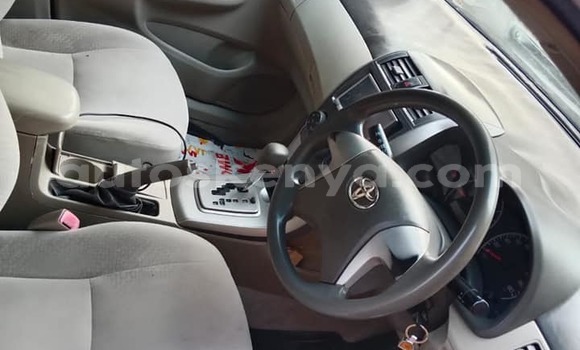 Oofamaa Toyota Axio White Makiinaa iti Nairobi keessatti Nairobi keessatti Oofamaa Toyota Axio White Makiinaa iti Nairobi keessatti Nairobi keessatti