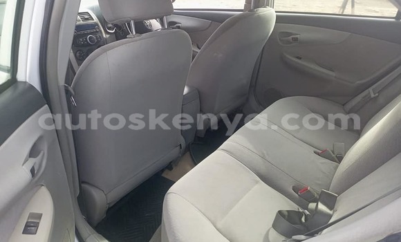 Oofamaa Toyota Axio White Makiinaa iti Nairobi keessatti Nairobi keessatti Oofamaa Toyota Axio White Makiinaa iti Nairobi keessatti Nairobi keessatti