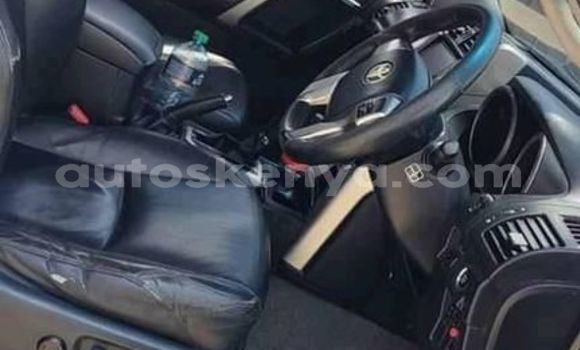 Oofamaa Toyota Land Cruiser Prado White Makiinaa iti Nairobi keessatti Nairobi keessatti Oofamaa Toyota Land Cruiser Prado White Makiinaa iti Nairobi keessatti Nairobi keessatti