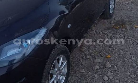 Oofamaa Mazda Demio Black Makiinaa iti Nairobi keessatti Nairobi keessatti