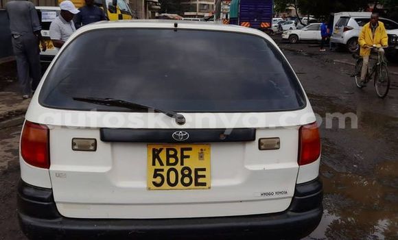 Buy Used Toyota Caldina White Car in Nairobi in Nairobi Buy Used Toyota Caldina White Car in Nairobi in Nairobi