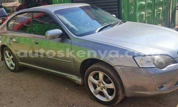 Oofamaa Subaru Legacy Other Makiinaa iti Nairobi keessatti Nairobi keessatti