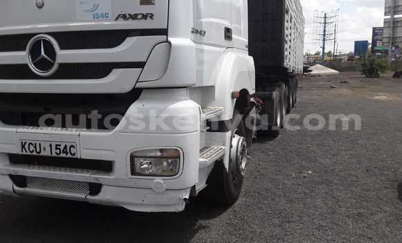 Buy Used Mercedes‒Benz Tipper White Truck in Nairobi in Nairobi Buy Used Mercedes‒Benz Tipper White Truck in Nairobi in Nairobi
