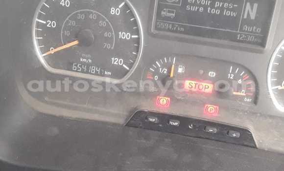 Buy Used Mercedes‒Benz Tipper White Truck in Nairobi in Nairobi Buy Used Mercedes‒Benz Tipper White Truck in Nairobi in Nairobi