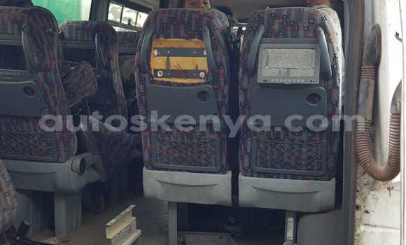 Buy Used Mercedes‒Benz 200 White Truck in Nairobi in Nairobi Buy Used Mercedes‒Benz 200 White Truck in Nairobi in Nairobi