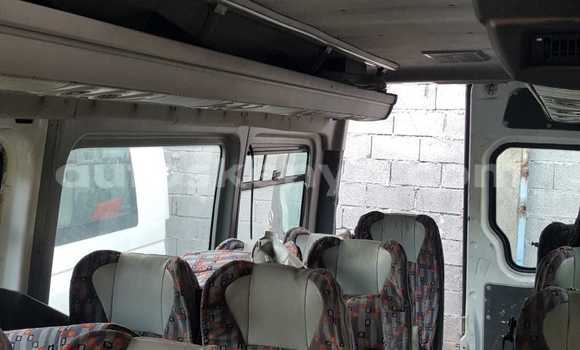 Buy Used Mercedes‒Benz 200 White Truck in Nairobi in Nairobi Buy Used Mercedes‒Benz 200 White Truck in Nairobi in Nairobi