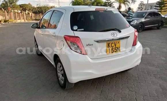 Buy Used Toyota Vitz White Car in Nairobi in Nairobi Buy Used Toyota Vitz White Car in Nairobi in Nairobi