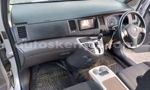 Buy Used Toyota ISIS Silver Car in Nairobi in Nairobi Buy Used Toyota ISIS Silver Car in Nairobi in Nairobi