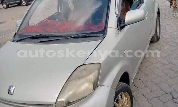 Nunua Ilio tumika Toyota Passo Beige Gari ndani ya Nairobi nchini Nairobi