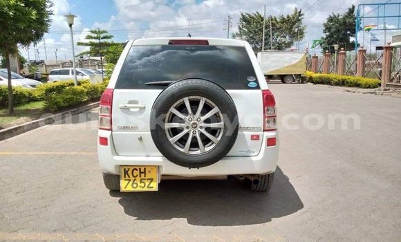 Buy Used Suzuki Escudo White Car in Nairobi in Nairobi Buy Used Suzuki Escudo White Car in Nairobi in Nairobi