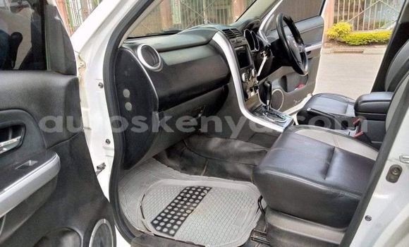 Buy Used Suzuki Escudo White Car in Nairobi in Nairobi Buy Used Suzuki Escudo White Car in Nairobi in Nairobi