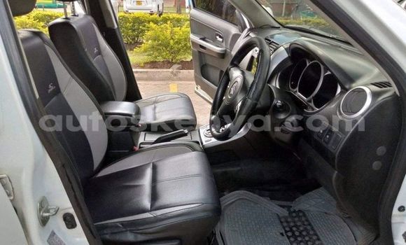 Buy Used Suzuki Escudo White Car in Nairobi in Nairobi Buy Used Suzuki Escudo White Car in Nairobi in Nairobi