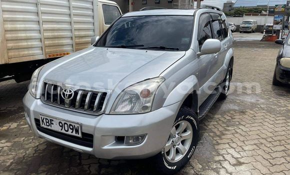 Buy Used Toyota Land Cruiser Prado Silver Car in Nairobi in Nairobi Buy Used Toyota Land Cruiser Prado Silver Car in Nairobi in Nairobi