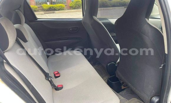 Buy Used Toyota Vitz White Car in Nairobi in Nairobi Buy Used Toyota Vitz White Car in Nairobi in Nairobi