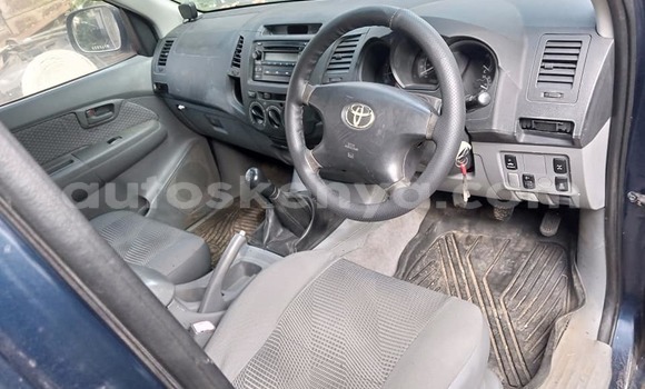 Buy Used Toyota Hilux Blue Car in Nairobi in Nairobi Buy Used Toyota Hilux Blue Car in Nairobi in Nairobi