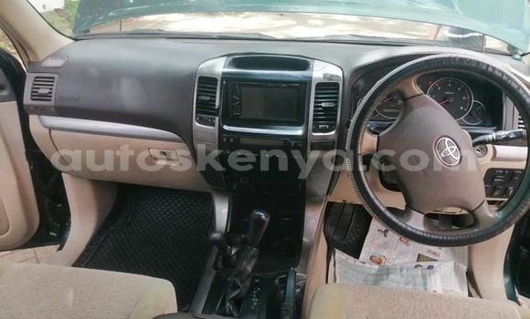 Oofamaa Toyota Land Cruiser Prado Green Makiinaa iti Nairobi keessatti Nairobi keessatti Oofamaa Toyota Land Cruiser Prado Green Makiinaa iti Nairobi keessatti Nairobi keessatti