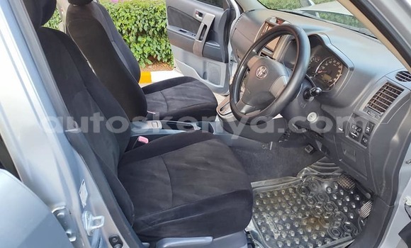 Oofamaa Toyota Rush Silver Makiinaa iti Nairobi keessatti Nairobi keessatti Oofamaa Toyota Rush Silver Makiinaa iti Nairobi keessatti Nairobi keessatti