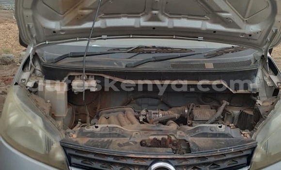 Oofamaa Nissan NV200 Silver Makiinaa iti Nairobi keessatti Nairobi keessatti Oofamaa Nissan NV200 Silver Makiinaa iti Nairobi keessatti Nairobi keessatti