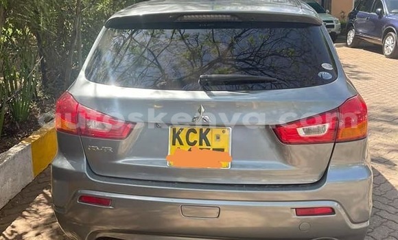 Oofamaa Mitsubishi RVR Silver Makiinaa iti Nairobi keessatti Nairobi keessatti Oofamaa Mitsubishi RVR Silver Makiinaa iti Nairobi keessatti Nairobi keessatti