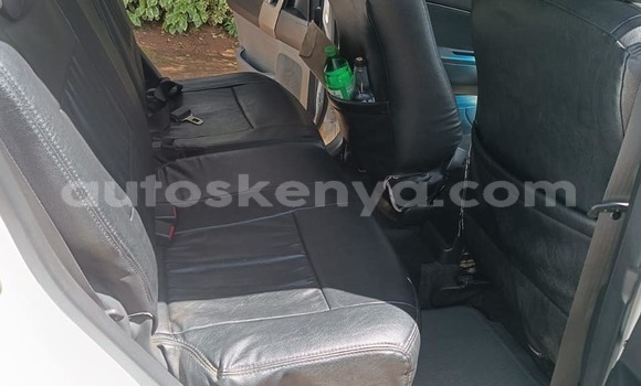 Oofamaa Toyota Rush White Makiinaa iti Nairobi keessatti Nairobi keessatti Oofamaa Toyota Rush White Makiinaa iti Nairobi keessatti Nairobi keessatti