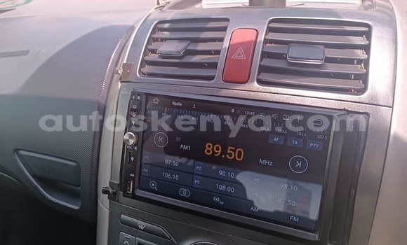 Oofamaa Toyota Auris Blue Makiinaa iti Nairobi keessatti Nairobi keessatti Oofamaa Toyota Auris Blue Makiinaa iti Nairobi keessatti Nairobi keessatti