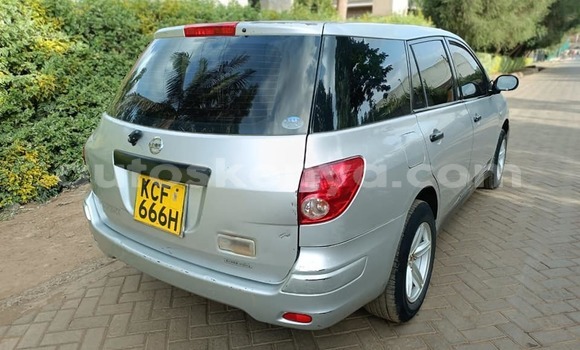 Oofamaa Nissan AD Silver Makiinaa iti Nairobi keessatti Nairobi keessatti Oofamaa Nissan AD Silver Makiinaa iti Nairobi keessatti Nairobi keessatti