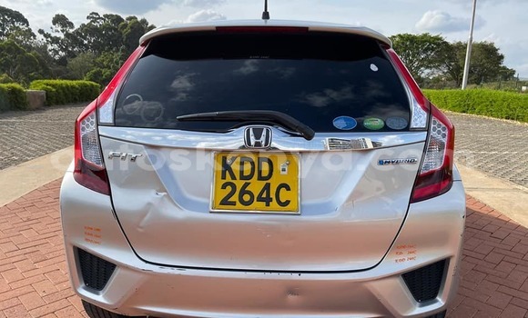 Oofamaa Honda Fit Silver Makiinaa iti Nairobi keessatti Nairobi keessatti Oofamaa Honda Fit Silver Makiinaa iti Nairobi keessatti Nairobi keessatti