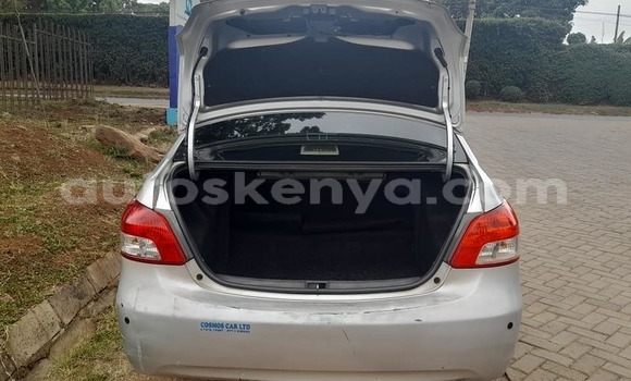 Oofamaa Toyota Belta Silver Makiinaa iti Nairobi keessatti Nairobi keessatti Oofamaa Toyota Belta Silver Makiinaa iti Nairobi keessatti Nairobi keessatti