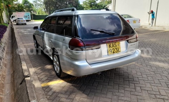 Oofamaa Subaru Legacy Silver Makiinaa iti Nairobi keessatti Nairobi keessatti Oofamaa Subaru Legacy Silver Makiinaa iti Nairobi keessatti Nairobi keessatti