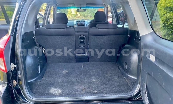 Nunua Ilio tumika Toyota RAV4 Nyeusi Gari ndani ya Nairobi nchini Nairobi Nunua Ilio tumika Toyota RAV4 Nyeusi Gari ndani ya Nairobi nchini Nairobi