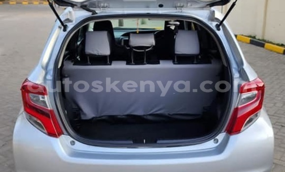 Nunua Ilio tumika Toyota Vitz Fedha Gari ndani ya Nairobi nchini Nairobi Nunua Ilio tumika Toyota Vitz Fedha Gari ndani ya Nairobi nchini Nairobi