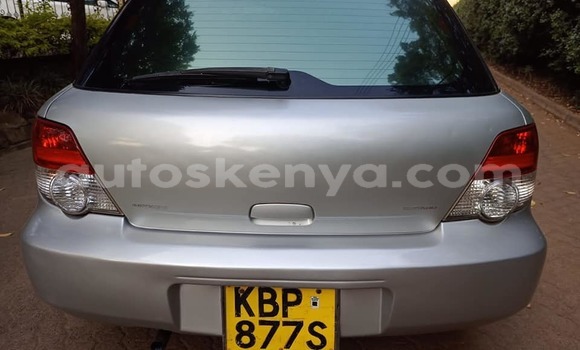 Nunua Ilio tumika Subaru Impreza Fedha Gari ndani ya Nairobi nchini Nairobi Nunua Ilio tumika Subaru Impreza Fedha Gari ndani ya Nairobi nchini Nairobi