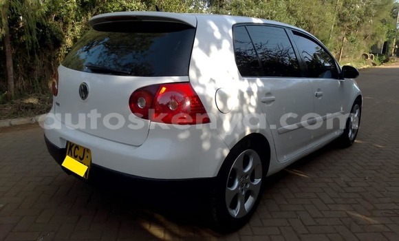 Nunua Ilio tumika Volkswagen Golf Nyeupe Gari ndani ya Nairobi nchini Nairobi Nunua Ilio tumika Volkswagen Golf Nyeupe Gari ndani ya Nairobi nchini Nairobi