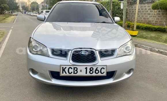 Nunua Ilio tumika Subaru Impreza Fedha Gari ndani ya Nairobi nchini Nairobi