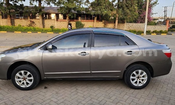 Oofamaa Toyota Premio Other Makiinaa iti Nairobi keessatti Nairobi keessatti
