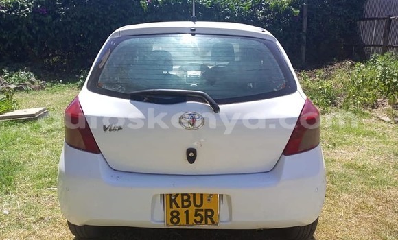 Nunua Ilio tumika Toyota Vitz Nyeupe Gari ndani ya Nairobi nchini Nairobi Nunua Ilio tumika Toyota Vitz Nyeupe Gari ndani ya Nairobi nchini Nairobi