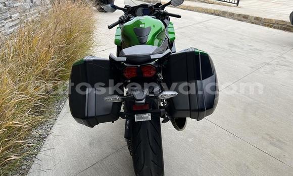 Buy Used Kawasaki Ninja ZX-10R Green Bike in Embu in East Kenya Buy Used Kawasaki Ninja ZX-10R Green Bike in Embu in East Kenya