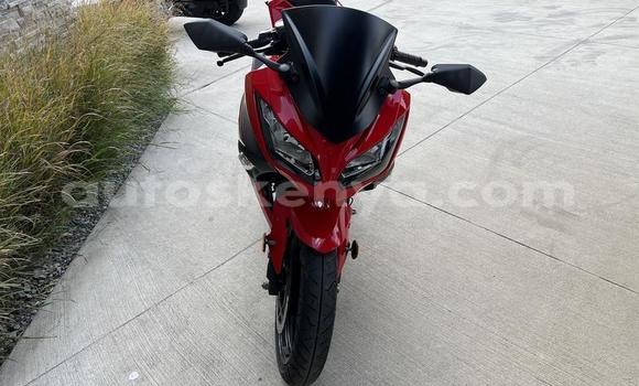 Buy Used Kawasaki Ninja ZX-12R Red Bike in Griftu in Northeast Kenya Buy Used Kawasaki Ninja ZX-12R Red Bike in Griftu in Northeast Kenya